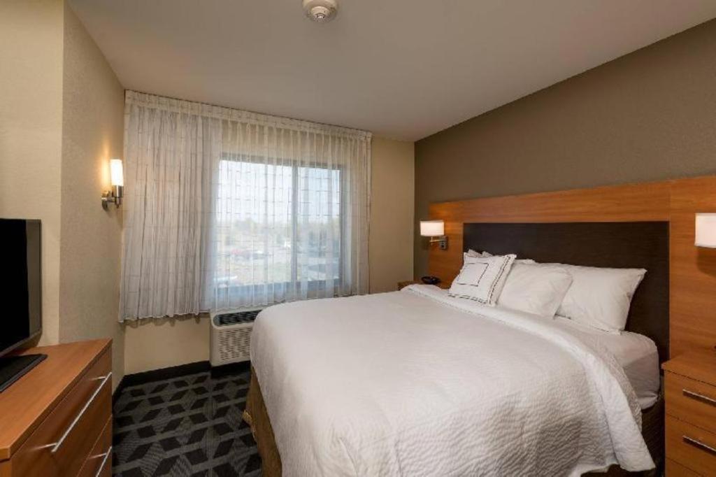 ทาวน์เพลส สวีท บันกอร์ Hotel บังกอร์ ภายนอก รูปภาพ