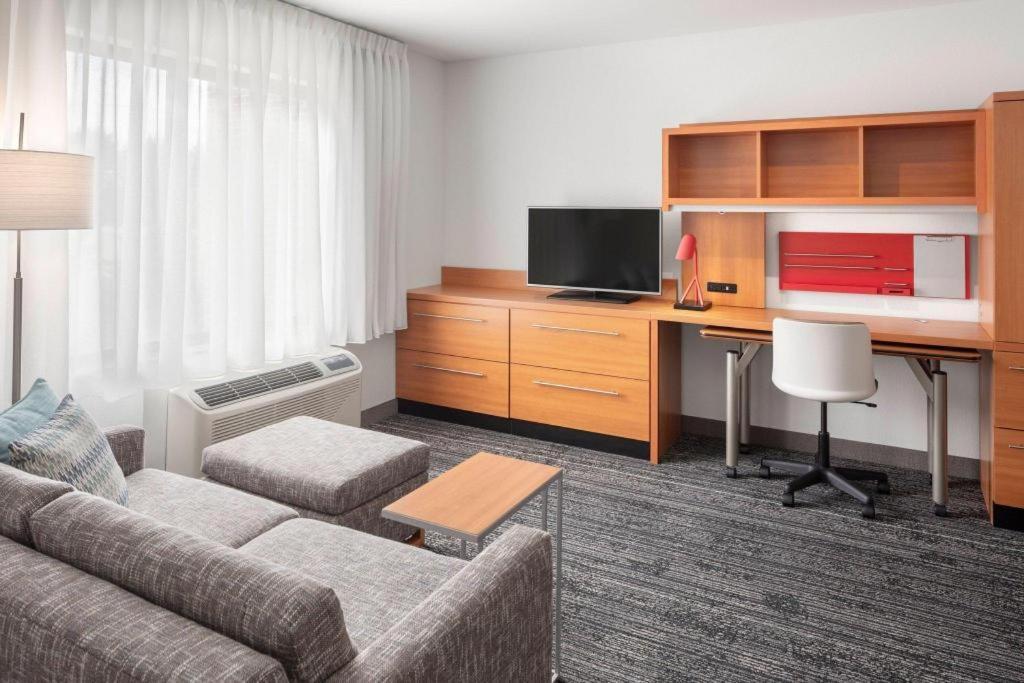 ทาวน์เพลส สวีท บันกอร์ Hotel บังกอร์ ภายนอก รูปภาพ
